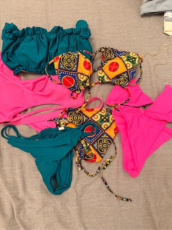 SHEIN Other - SHEIN Teal, Hot Pink & Multicolor Pattern Bikini Set